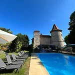 Les Dependances Du Chateau Chapeau Cornu Hotel Vignieu