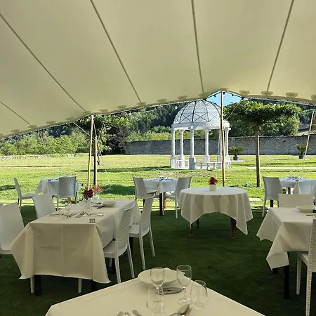 Hotel Les Dependances Du Chateau Cornu 3*